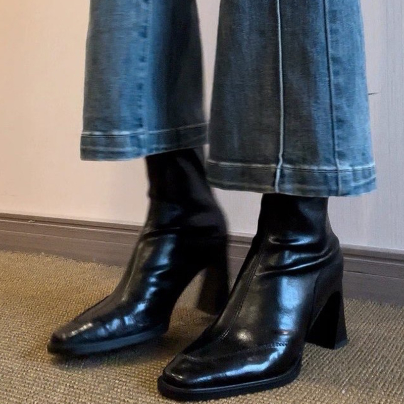 Women'S Fashion Designer Clothes - ハイヒールの女性のアンクルブーツファッション分厚いエレガントなレトロデザイナーシューズ冬のドレス女性ボタス 2025 新しいパーティーチェルシーブーツ