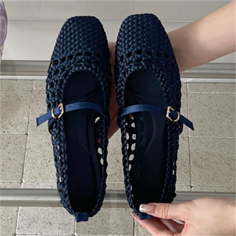 Eilyken デザイナー中空アウトバックルストラップフラッ - Women'S Fashion Designer Clothes のレビューと価格